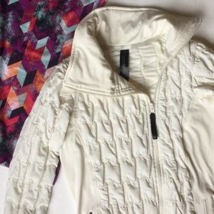Mondetta cream / ivory Jacket. LIKE NEW!