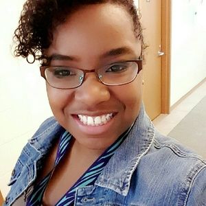 Meet your Posher, Isabella