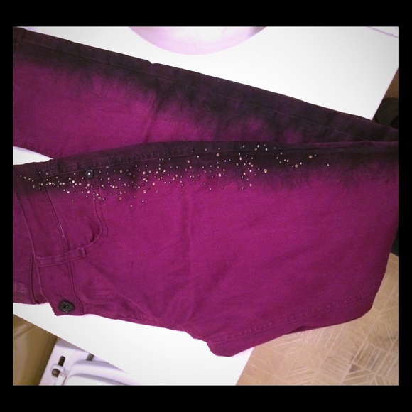 Truce burgundy/black skinny jeans