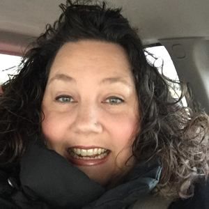 Meet your Posher, Suzanne