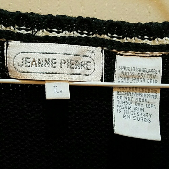 Jeanne Pierre  Sleeveless Black and White Sweater - Picture 2 of 4