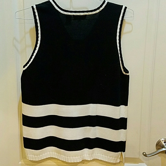 Jeanne Pierre  Sleeveless Black and White Sweater - Picture 3 of 4