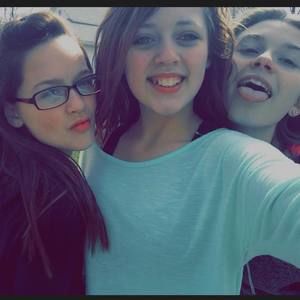 Meet your Posher, Katelyn