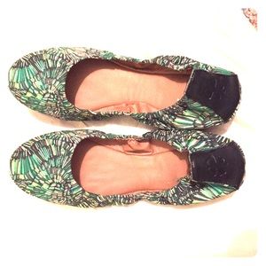 Lucky Brand Green Patterned Flats