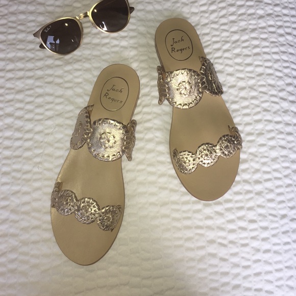 ☀️ Jack Rogers ☀️