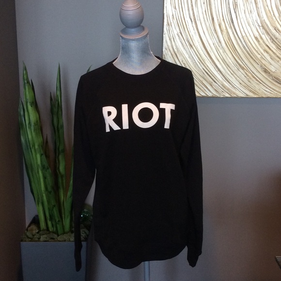 SUB-URBAN RIOT Sweatshirt Sz L