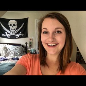 Meet your Posher, Megan