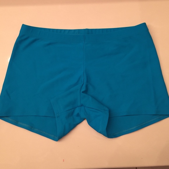 Katrina wear spandex shorts