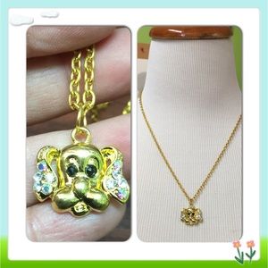 Very elegant/stunning gold necklace