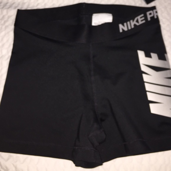 Black and White Nike Compression shorts