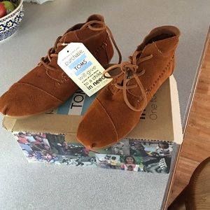 Toms Tribal Boots