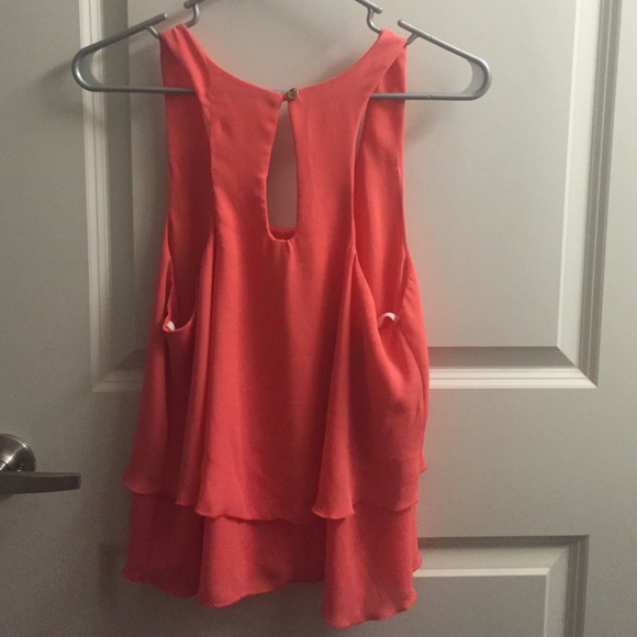 Small beautiful corral blouse - Picture 2 of 4