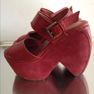 Gee WaWa Flora Platform Sandals