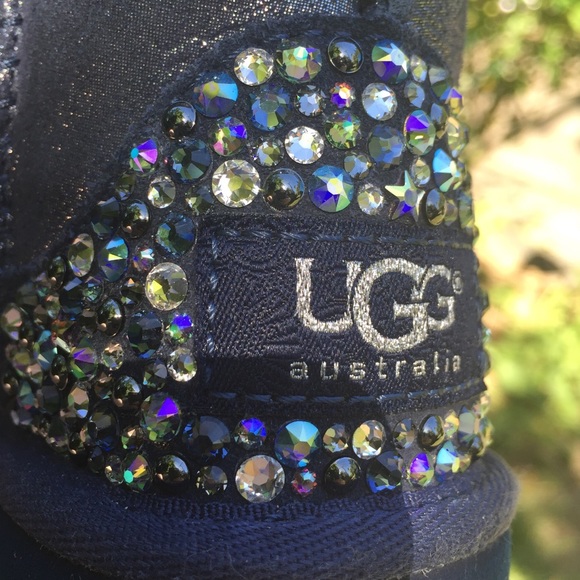 INFINITE SPARKLE Swarovski UGG's!!!  Size C6 - Picture 1 of 4