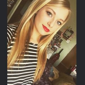 Meet your Posher, Genevieve