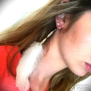 🎉FINAL REDUCTION Beautiful white feather earings✨