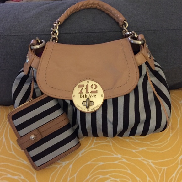 Henri Bendel Bag and Matching Wallet Set!