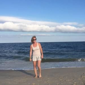 Meet your Posher, Jennifer