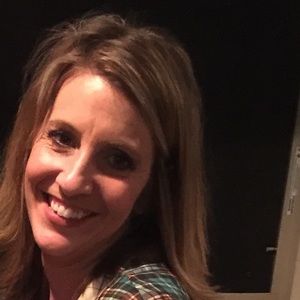 Meet your Posher, Stacey