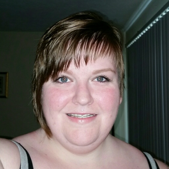 Meet your Posher, Jesi