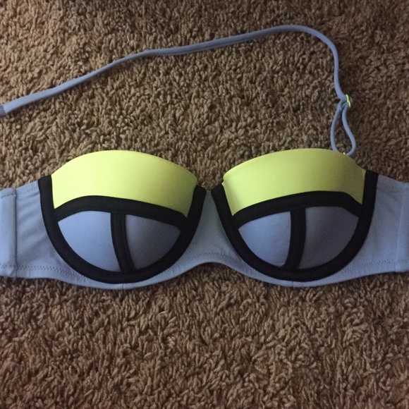 Victoria's secret swim suit top