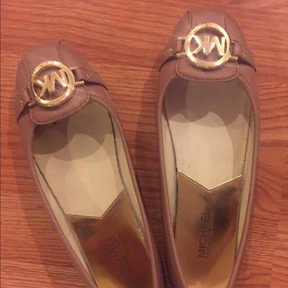 Mauve Michael Kors flats