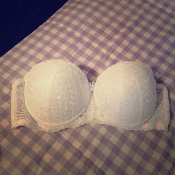 White |34B| push up bra, Used once.