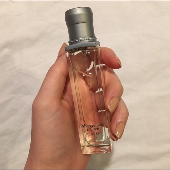 abercrombie and fitch classic perfume