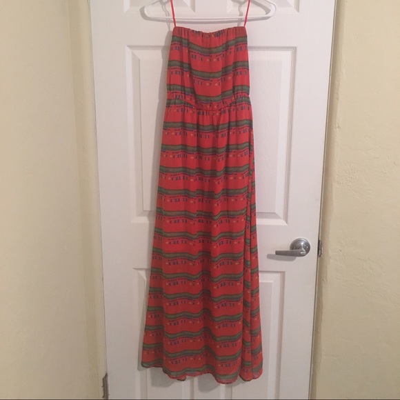 SALE! Multicolor maxi dress ☀️
