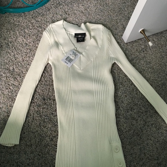 Juniors sweater from kohls