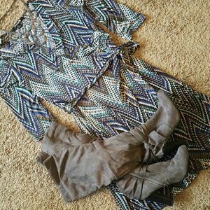 *must go* Gorgeous Patterned Faux Wrap Dress