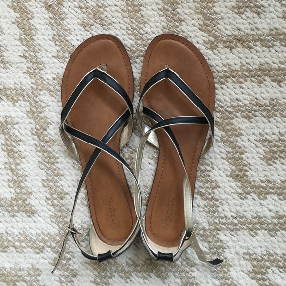 Black and gold summer sandals