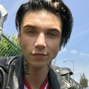 Meet your Posher, Travis