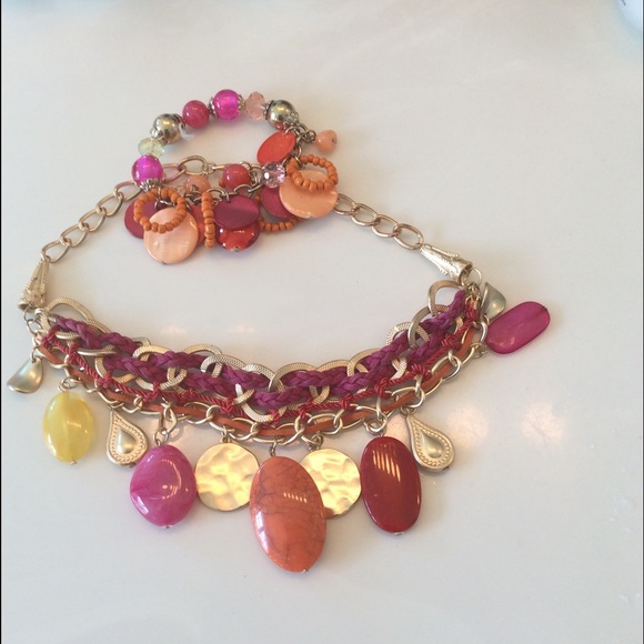 Jewelry - Colorful necklace and bracelet. Price dropped ⬇️