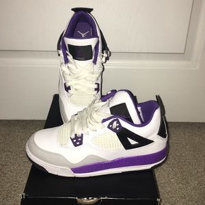 Jordan Retro 4 Ultraviolet