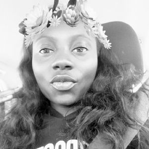 Meet your Posher, Tiara