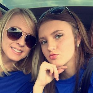 Meet your Posher, Junelle