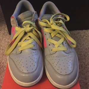 Women's Nike dunk low