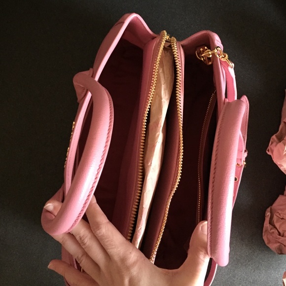 *SOLD* Miu Miu Pink Madras Leather Tote Bag - Picture 3 of 6