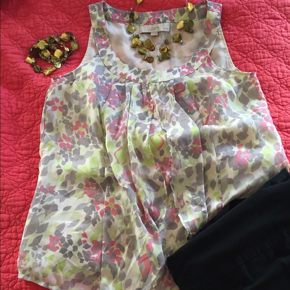 Ann Taylor LOFT loose top. Size small petite - Picture 1 of 3