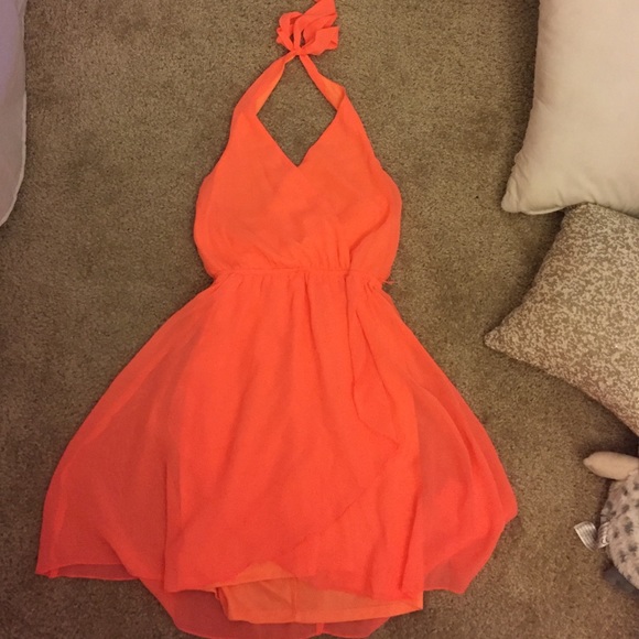 Halter dress