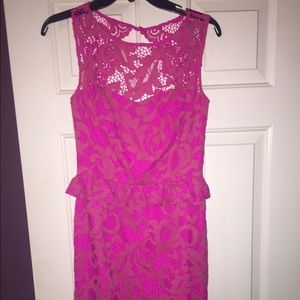 Lilly Pulitzer Pink Lace dress size 2