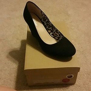 BRAND NEW IN BOX Black Suede Wedges
