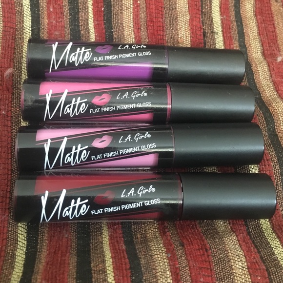 LA Girl Matte Lip Glosses - Picture 1 of 1
