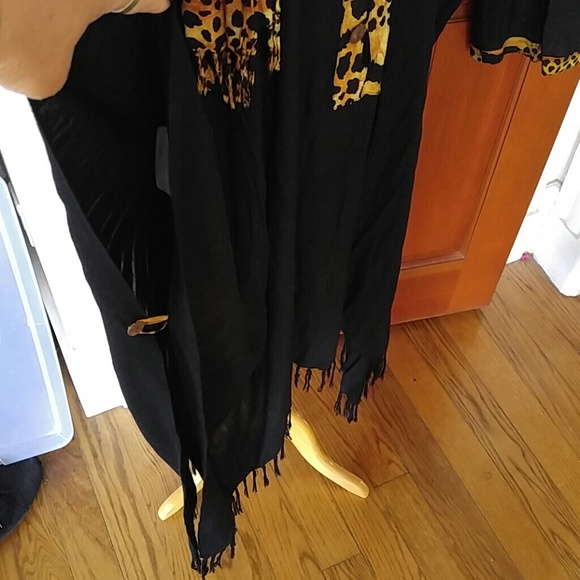 Tribal chic fringe handkerchief hem pant set - Picture 3 of 4