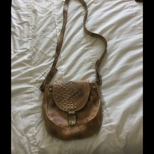 BedStu leather crossbody