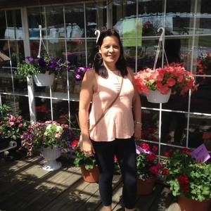 Meet your Posher, Isabel