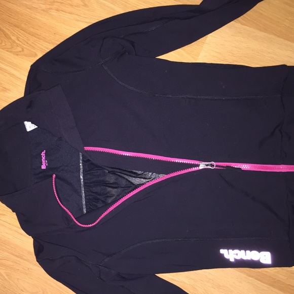 Bench. athletic zip up - Picture 2 of 3