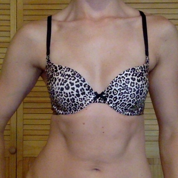 VS Angel Demi bra 34B