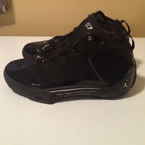 Black Jordan's. Size 7 youth.